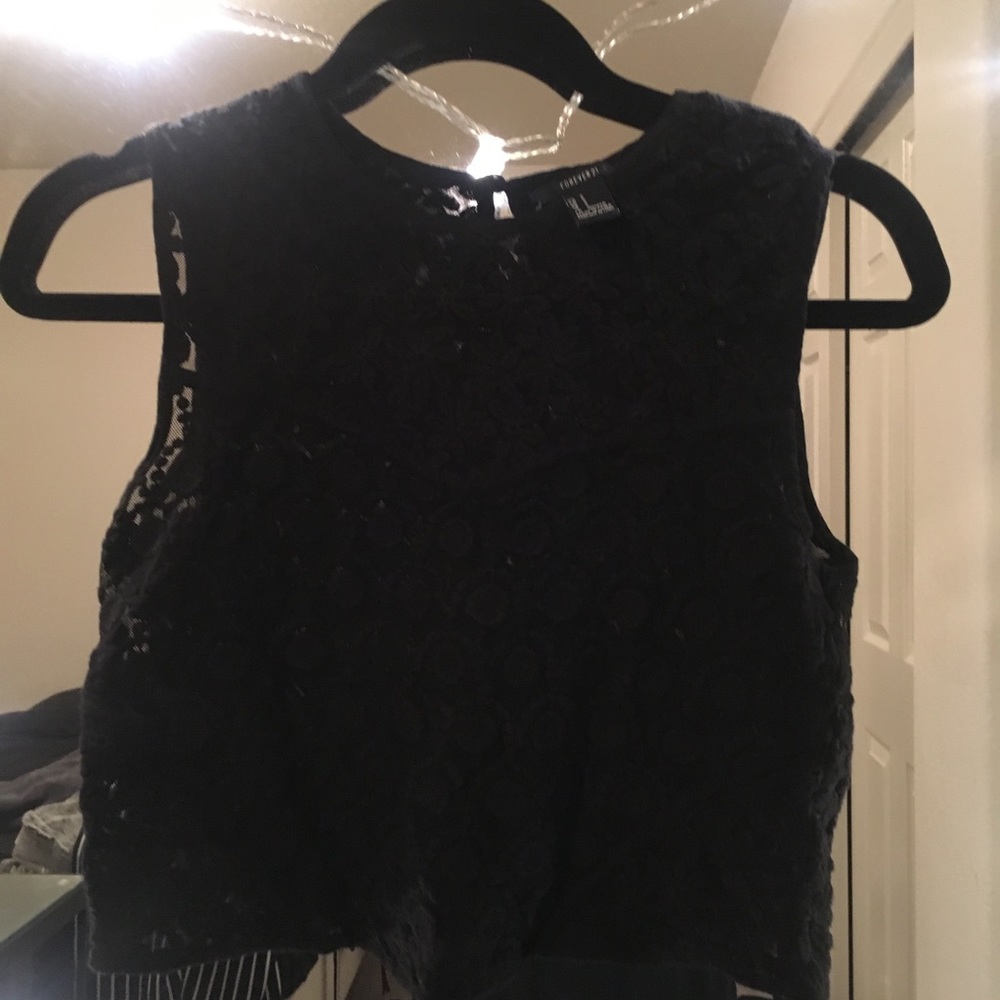 Forever 21 black crop top.